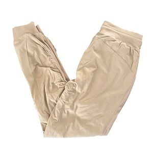 Lululemon Women’s Beyond the Studio Lined Jogger LW5DD6S Tan Beige Sz 2 Athletic